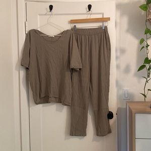 Black Crane crinkle cotton set sz XS/S sage